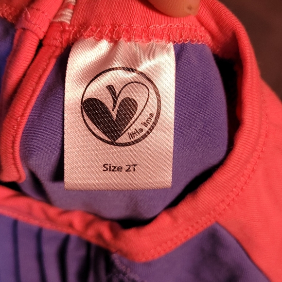 Two piece summer outfit - Picture 4 of 4